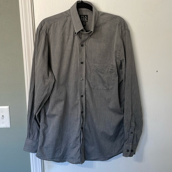 Jos. A Bank NWOT Traveler’s Collection Gray Button Down Long Sleeve Size Medium - Picture 1 of 6